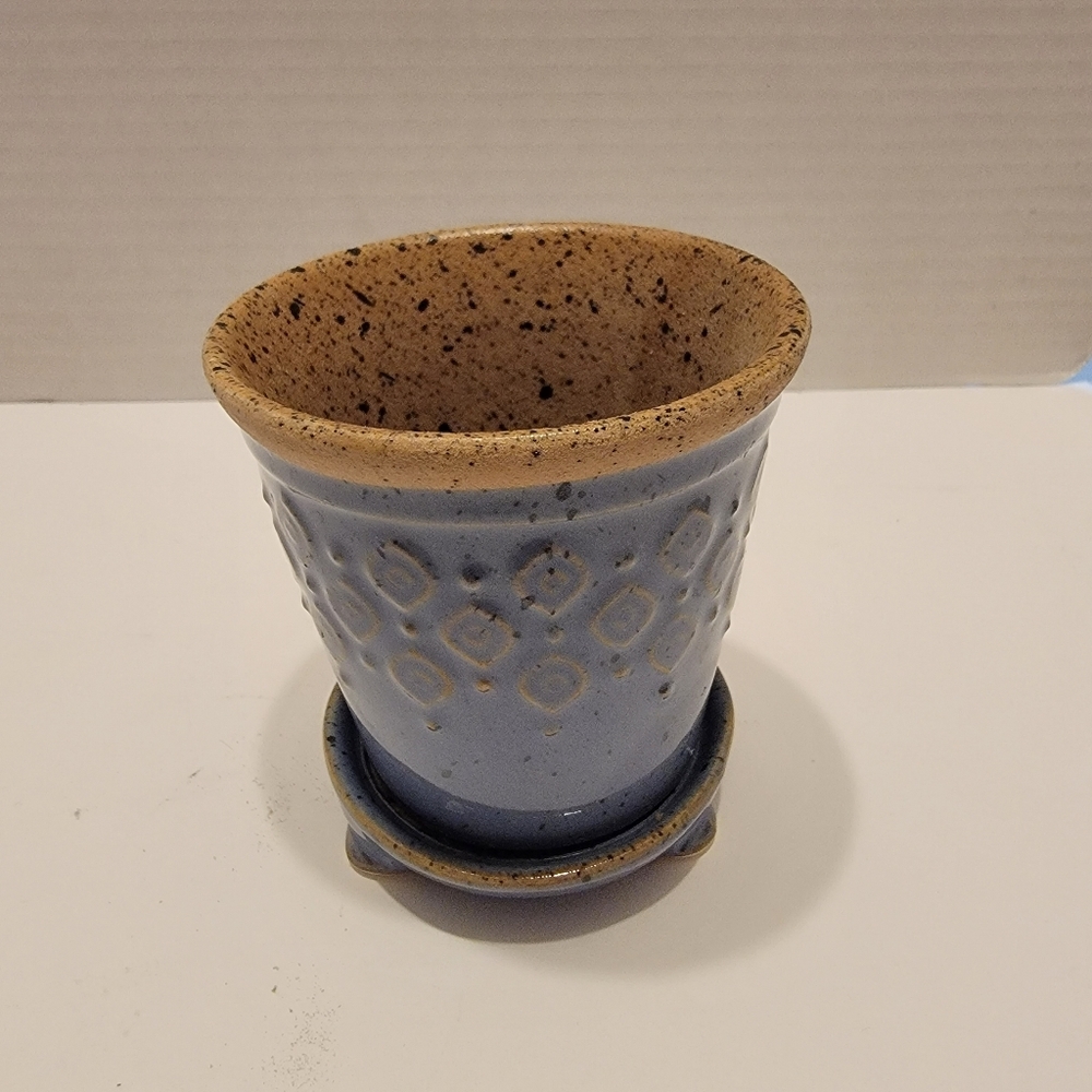Stone Blue Ceramic Planter with Saucer. Small approximately 3 1/2" Tall.